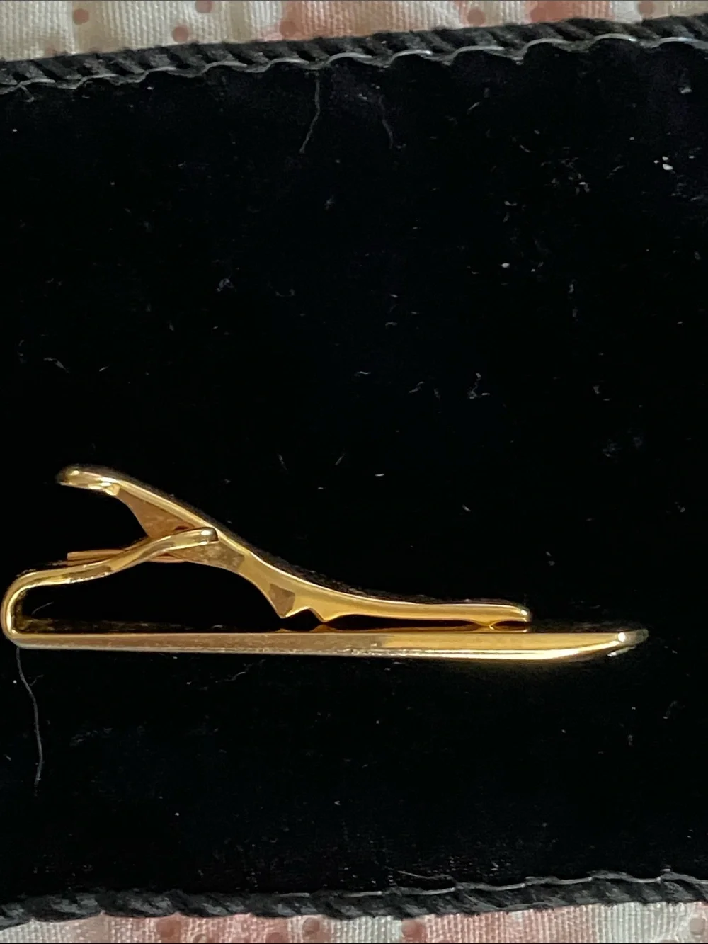 N/A elegant gold